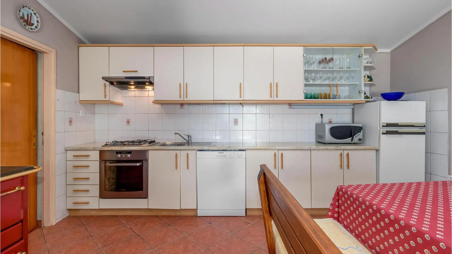 2 Bedroom Stunning Apartment In Jadranovo 0*,