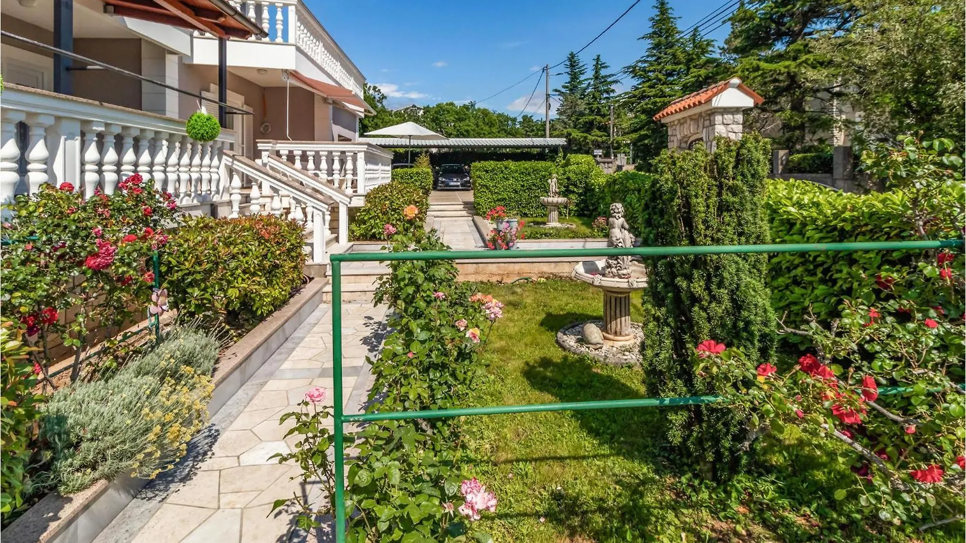 2 Bedroom Stunning Apartment In Jadranovo