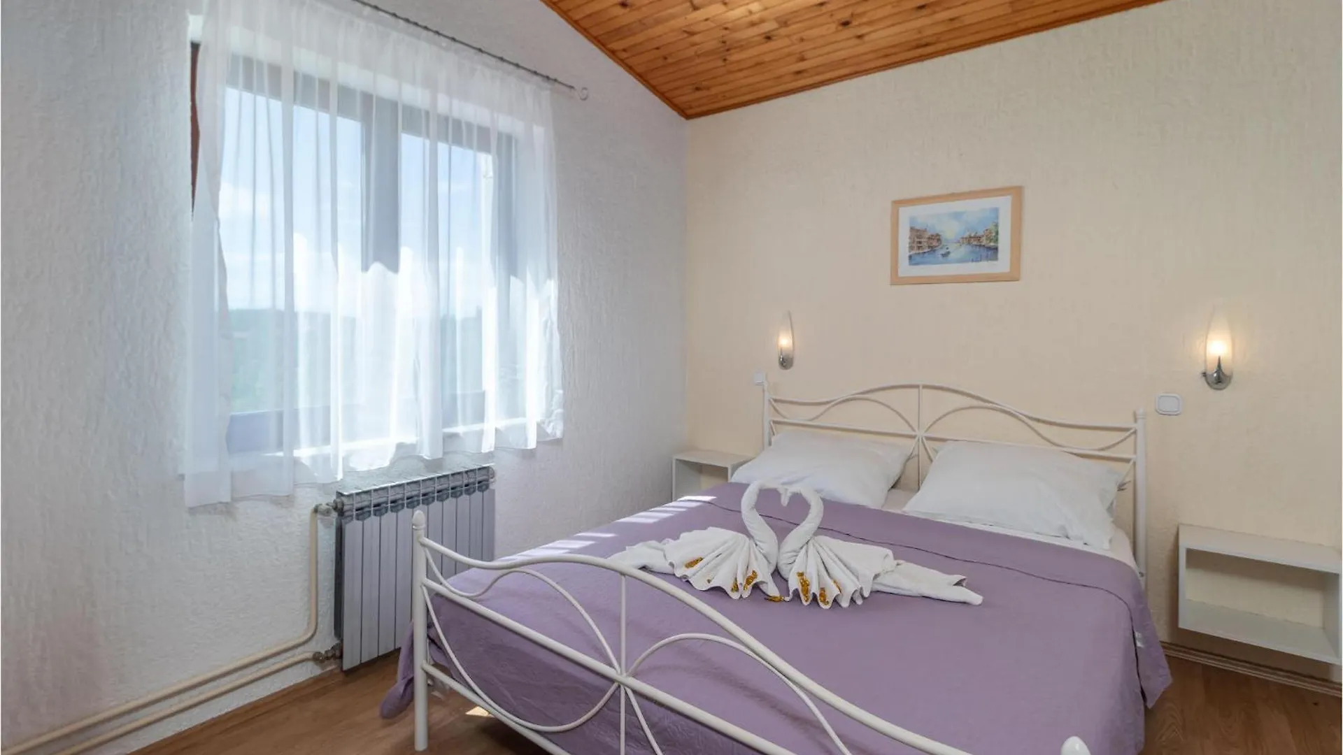2 Bedroom Stunning Apartment In Jadranovo